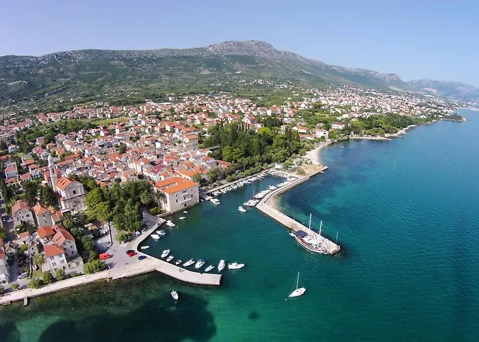 With A Parking Space Kastel Luksic, - 11129 Appartement